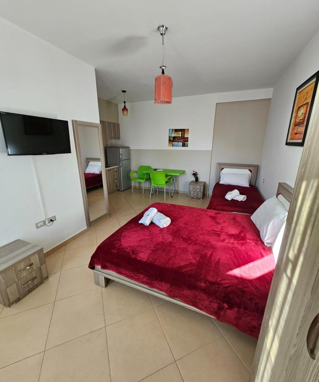 Vacanze Pushime Albania