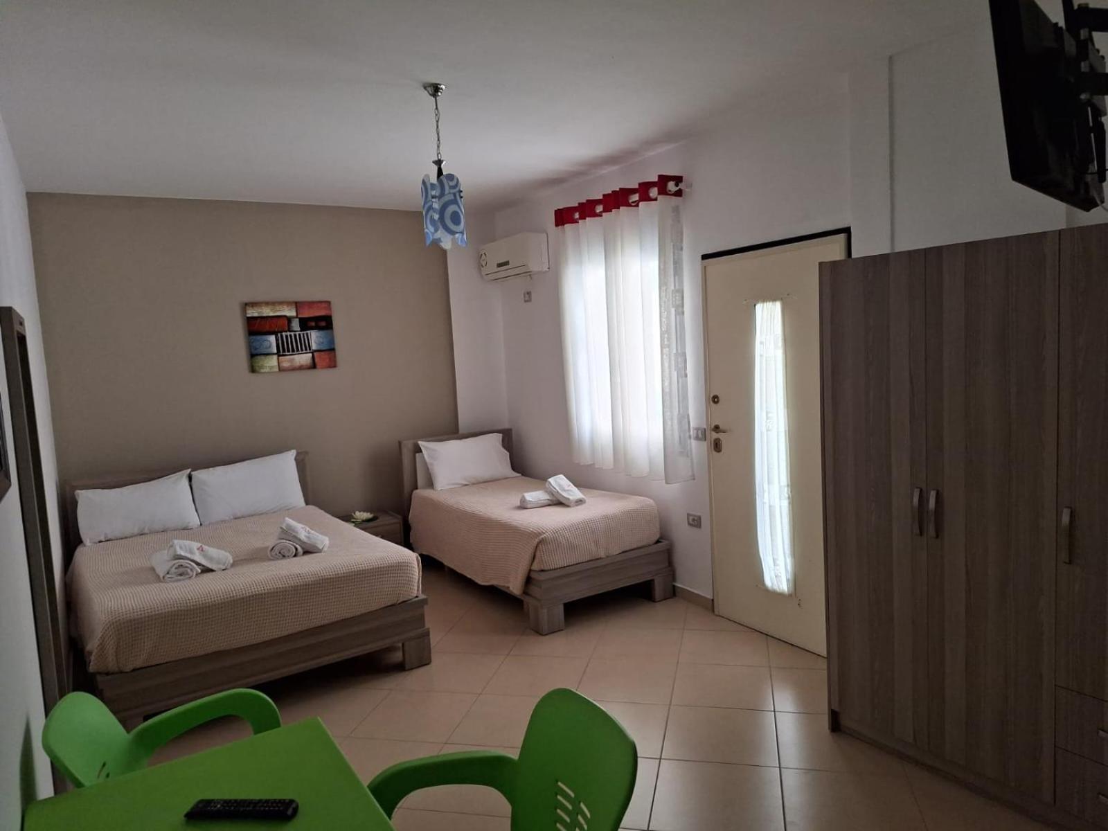 Lägenhet Vacanze Pushime Albania Radhimë
